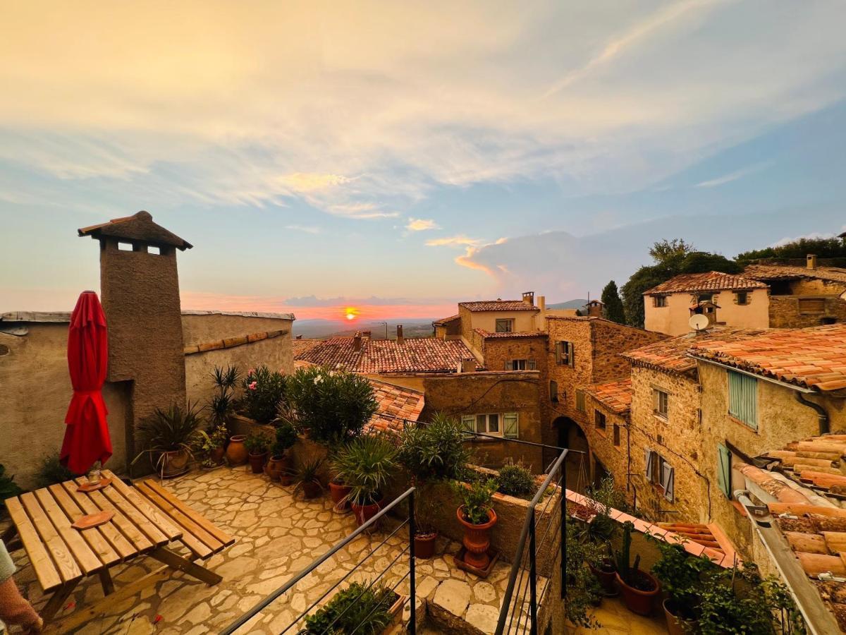 Penthouse Privee Couple Ou Famille- La Maison Searle A * Tourtour